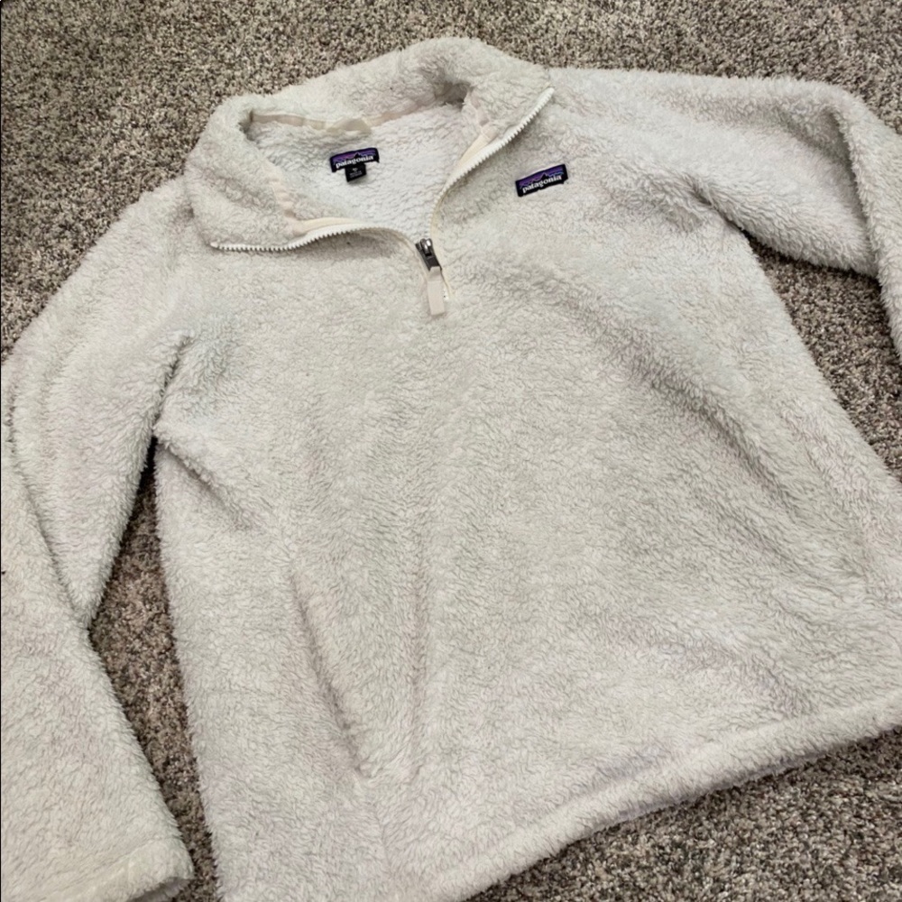 Patagonia White Quarter Zip Fleece